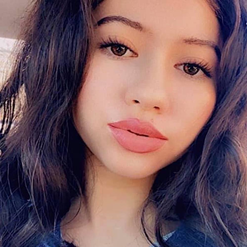 Meet your Posher, Samantha